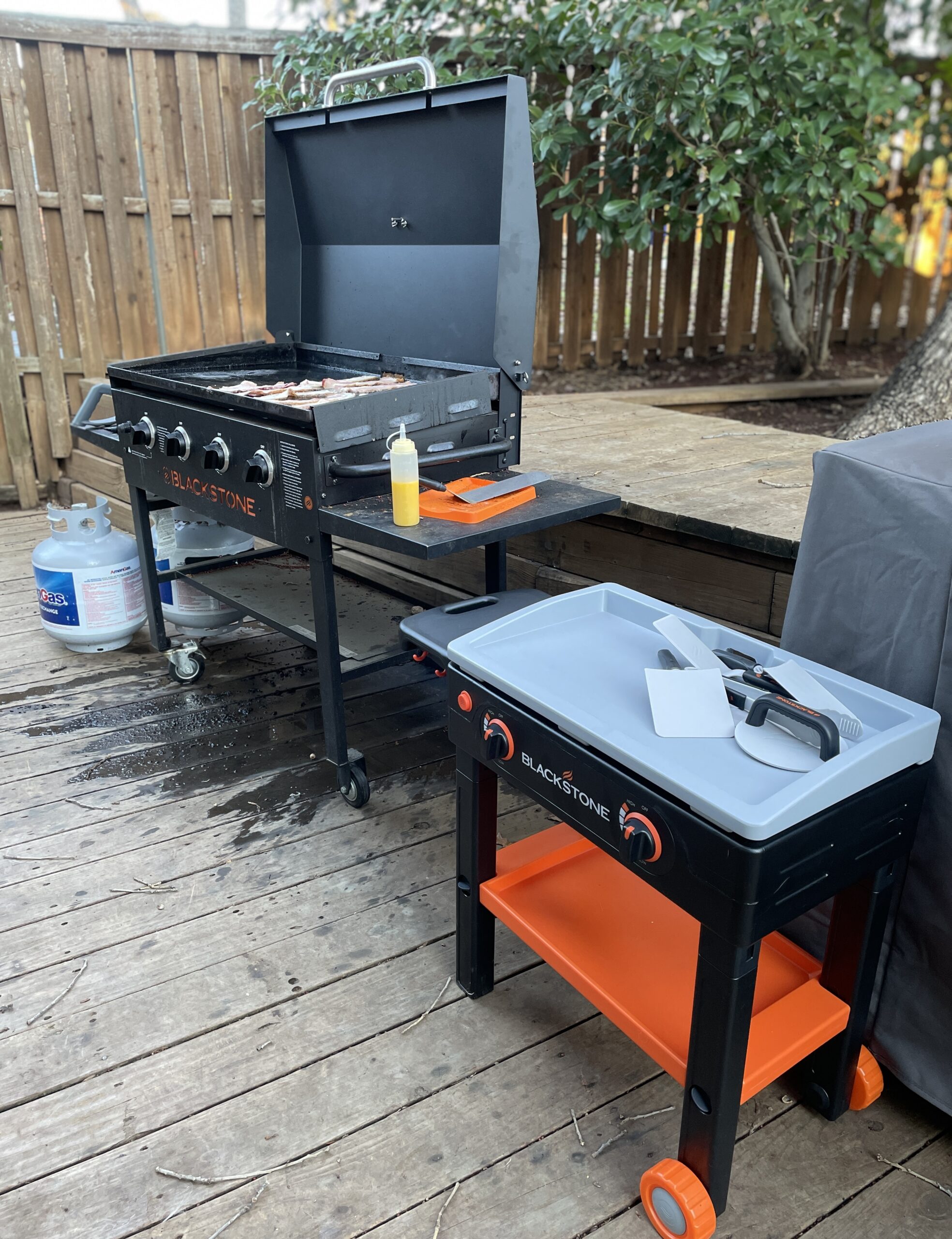 Tiny Grillmaster in Training: Gifting a Toy Blackstone and Toy Smoker